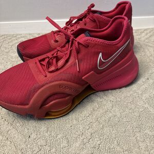Nike Air Zoom SuperRep 3  Size 9.5 Pink/ Fuchsia